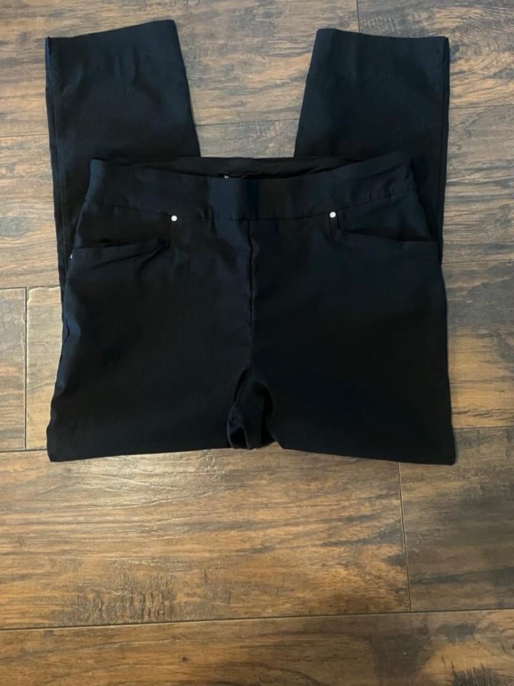 Hilary Radley Black Cropped Pull-On Ankle Pants
